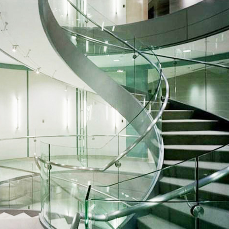 Curved laminated Glass