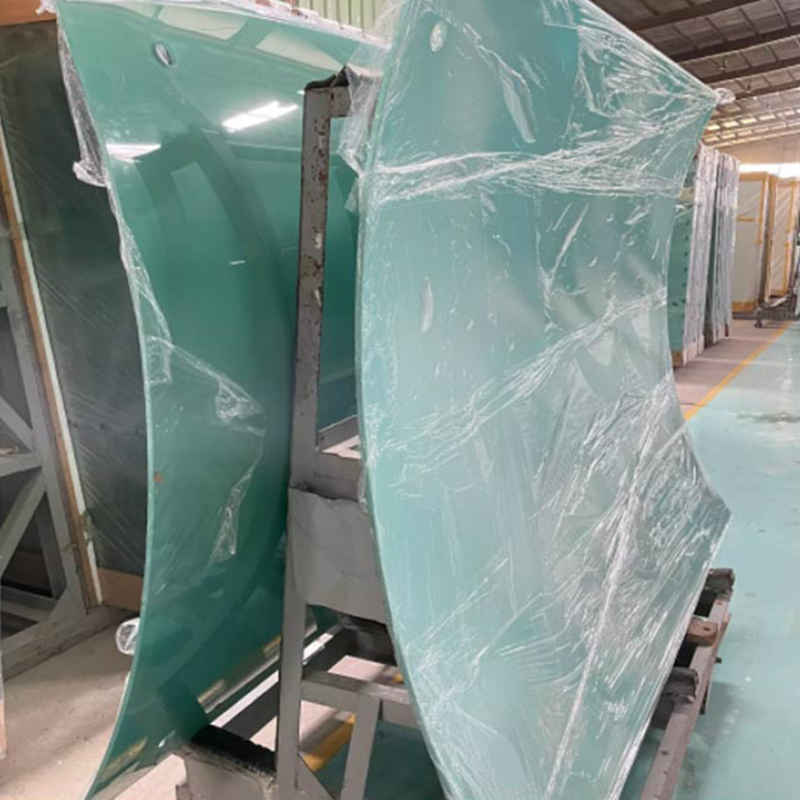 Curved laminated Glass