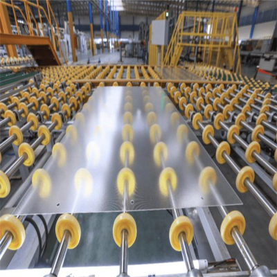 Ultra-thin solar glass